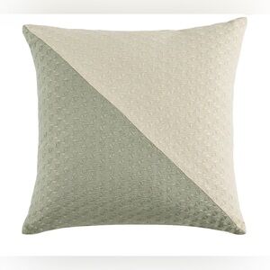 outdoor toss pillow NWOT